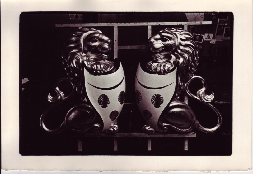 Laughing Lions, pair, pine and polychrome (1968)